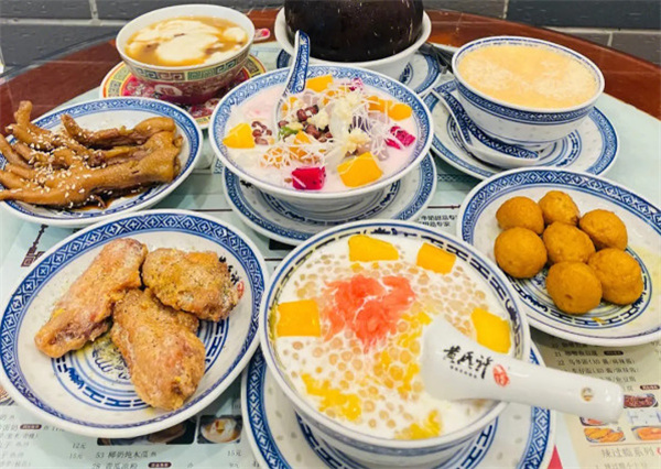 黄氏许牛奶甜品店加盟