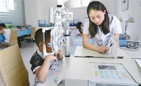视力矫正连锁加盟