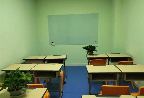 辅导班加盟