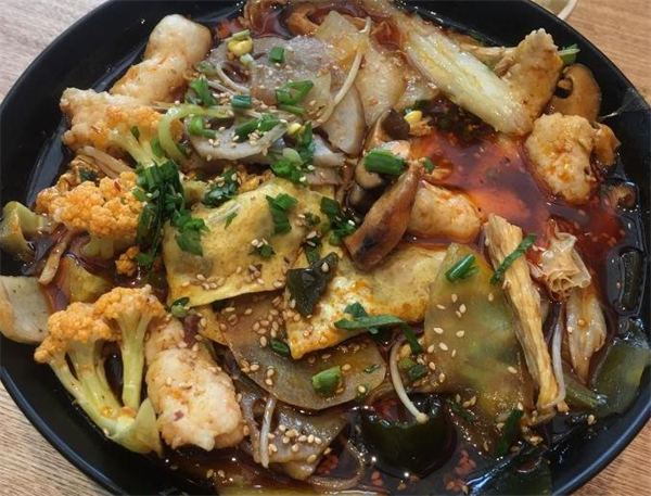 扬州大牌冒菜加盟