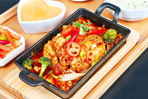 上鱼烤鱼加盟