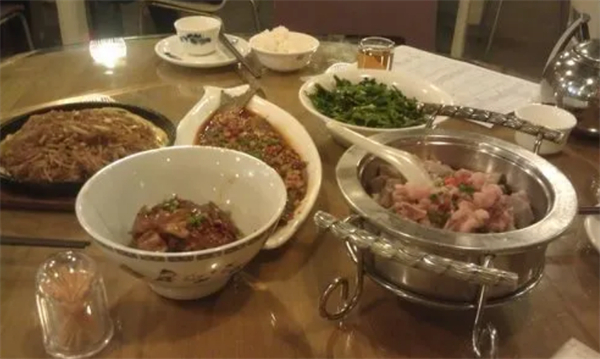 老长沙湘菜加盟