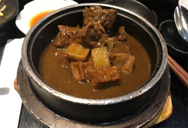 雕爷牛腩加盟
