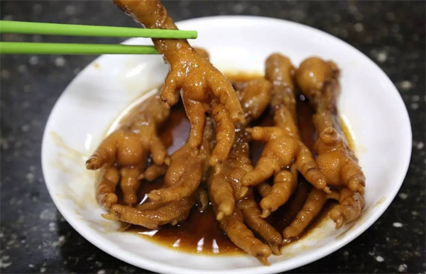 回味鸡爪加盟