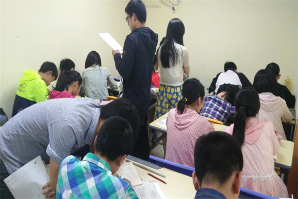 补课班加盟