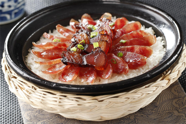 仔皇煲仔饭加盟