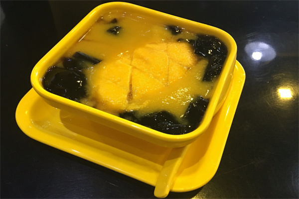 芒不颠甜品加盟