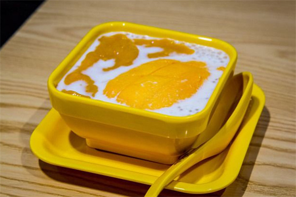 芒不颠甜品加盟