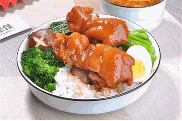 隆江卤猪脚饭加盟