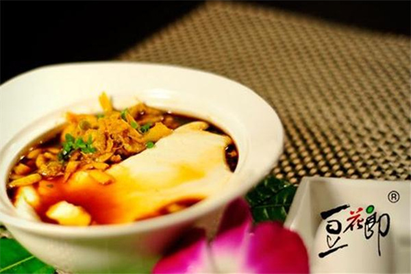 豆花郎特色小吃加盟