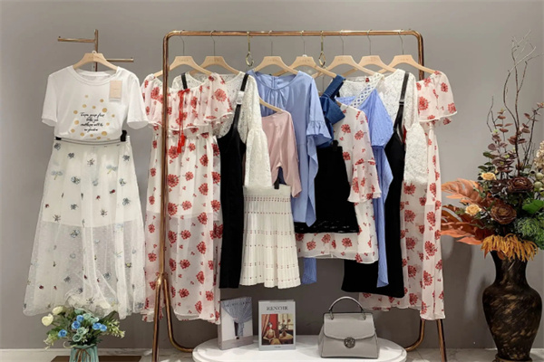 折扣女装加盟