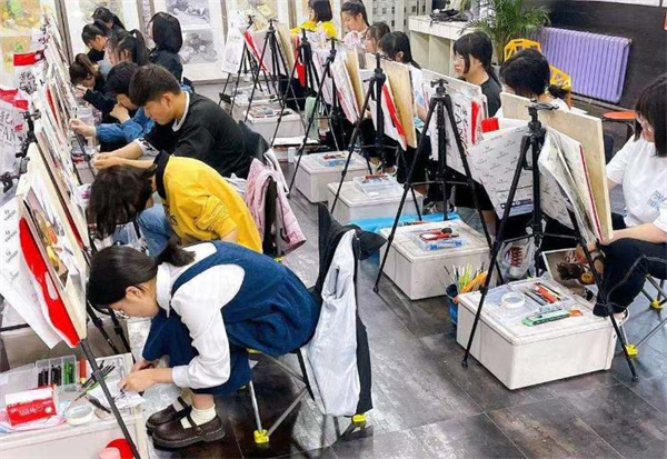 梦工厂画室加盟