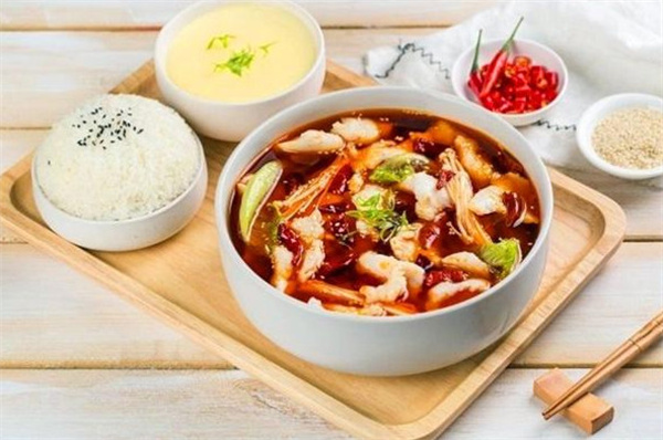 落汤鱼酸菜鱼米饭加盟