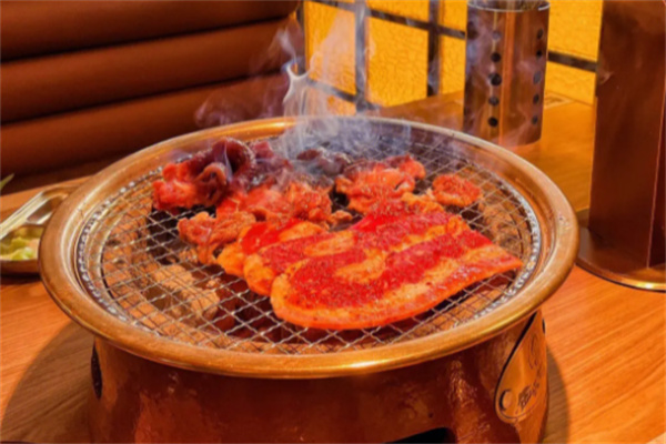御牛界泥炉烤肉加盟