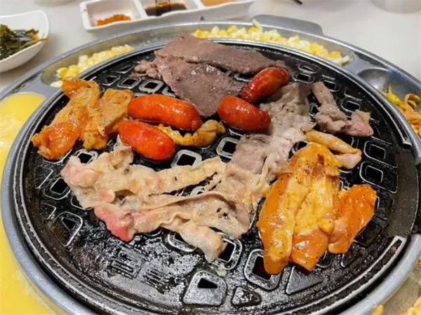 韩宫宴炭火烤肉店加盟