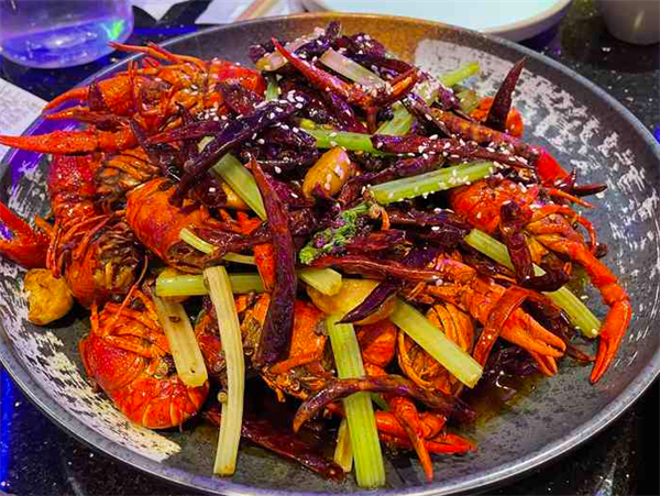 虾乐园音乐龙虾餐厅加盟
