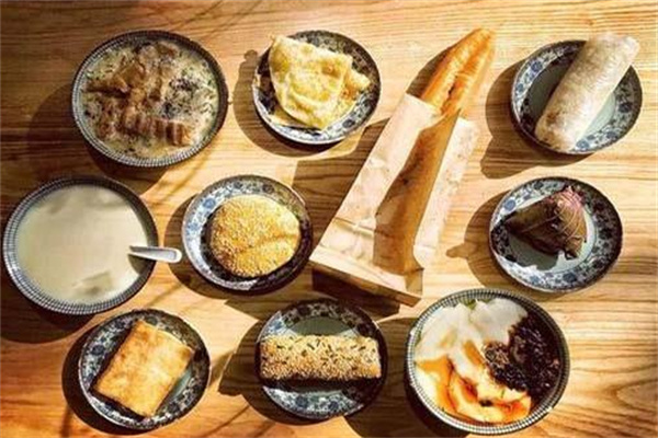 小桃园早餐加盟