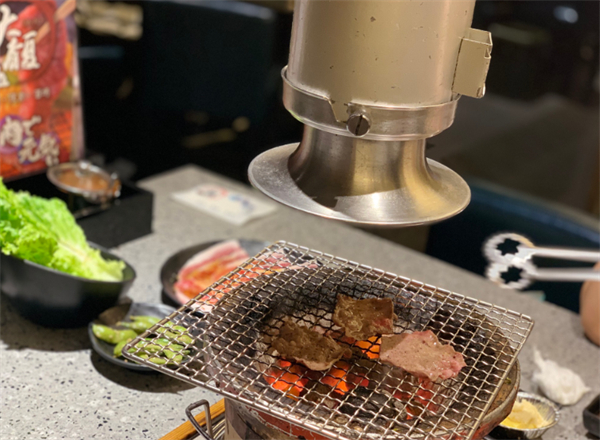 大馥炭火烤肉酒场加盟