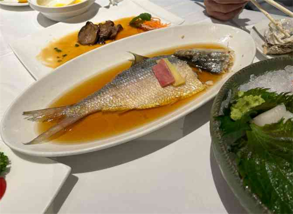 悦泰环球美食自助加盟
