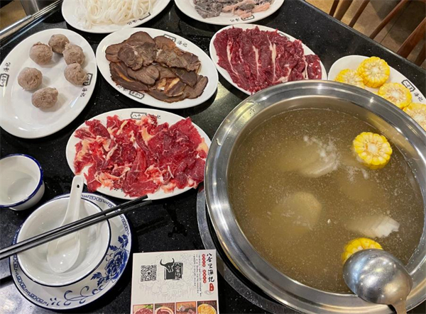 八合里牛肉火锅店加盟费