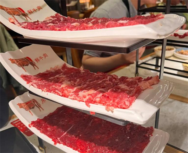 左庭右院鲜牛肉火锅店加盟