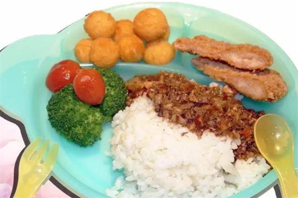 比宝儿童餐厅加盟