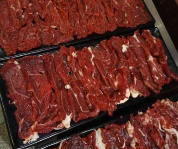 牛本道鲜牛肉火锅加盟