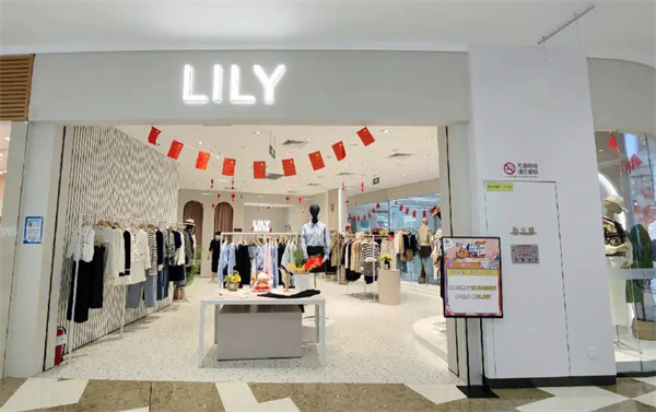 lily女装