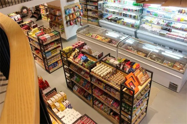 嘻嘻零食加盟