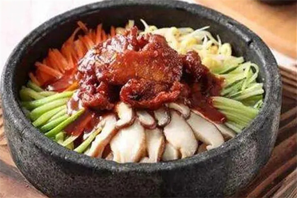 石锅拌饭店加盟