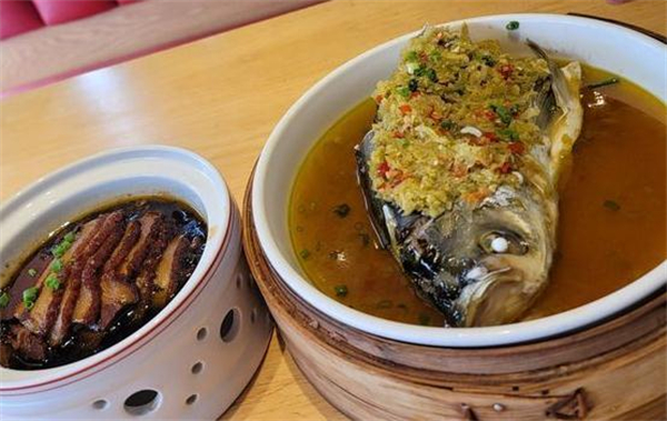 十八碗湘菜加盟