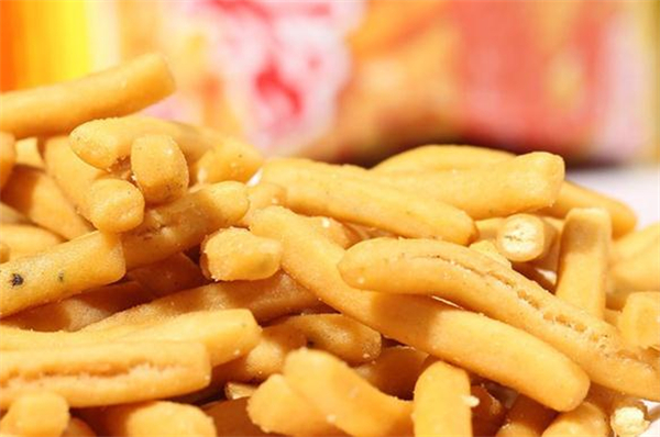 自由自在零食加盟