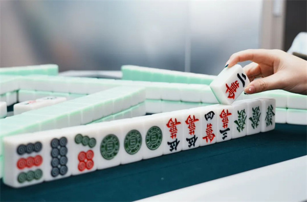 24小时自助棋牌室