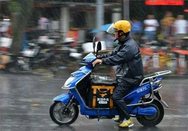 闪飞侠跑腿加盟