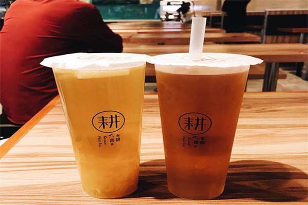 耘茶奶茶店加盟