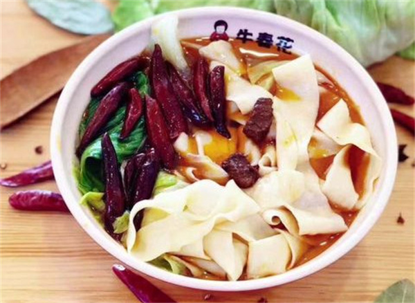 牛春花板面加盟