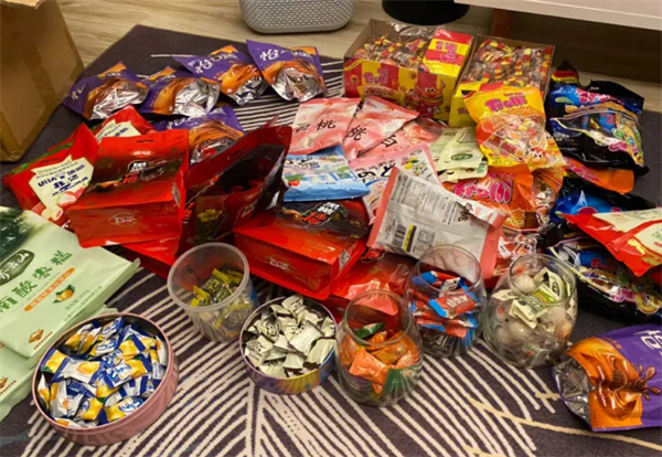 你好格格零食加盟