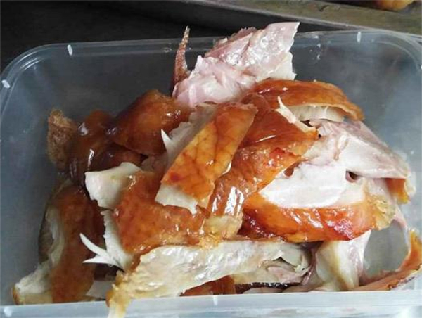 老北京果木烤鸭加盟