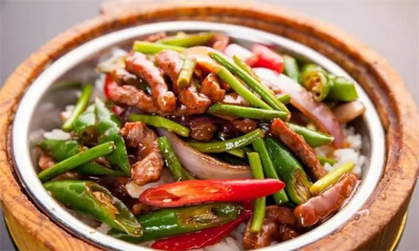 勇大厨木桶饭加盟