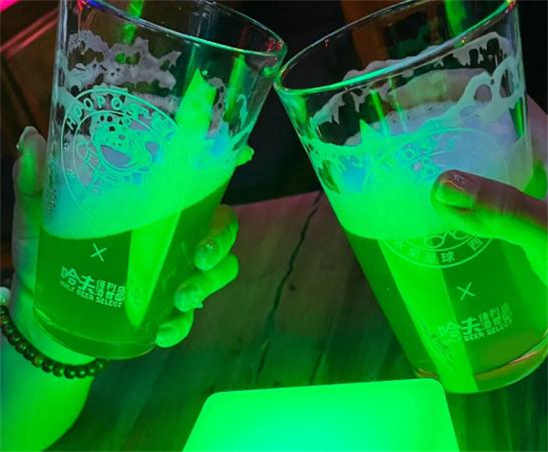 哈夫酒馆加盟