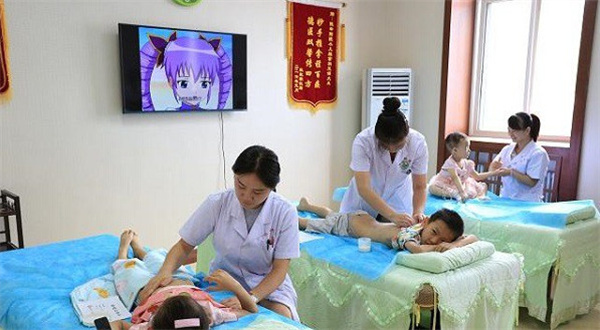 儿推世家小儿推拿加盟