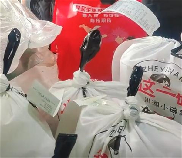 这一碗火爆小碗菜加盟