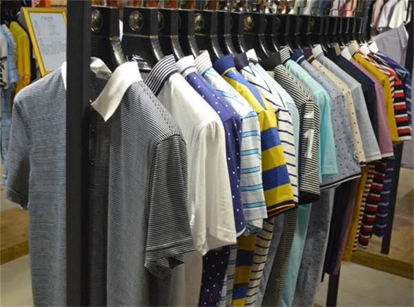 服装折扣店加盟