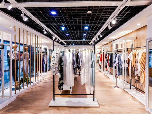 服装折扣店加盟