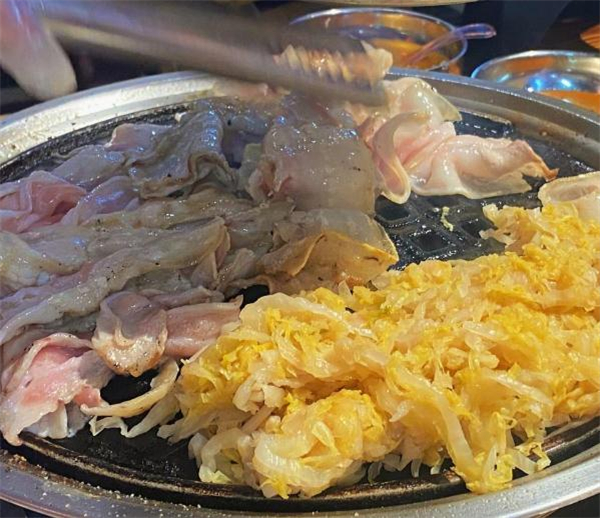 霸腹烤肉加盟
