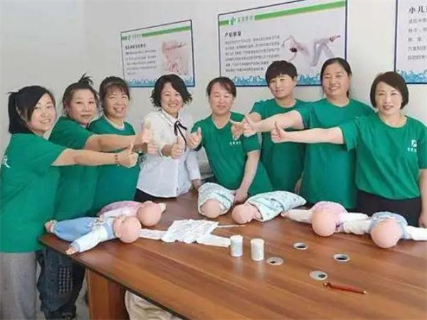 月嫂家政公司加盟