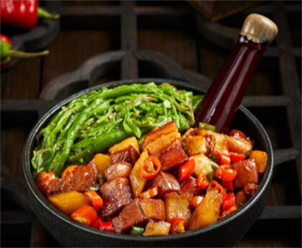 耿大叔擂椒盖码饭加盟