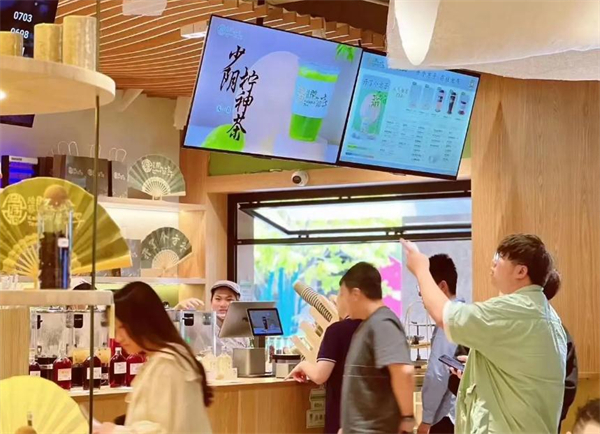 陆黎开了个方子奶茶店加盟