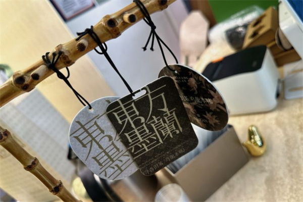 东方墨兰奶茶加盟