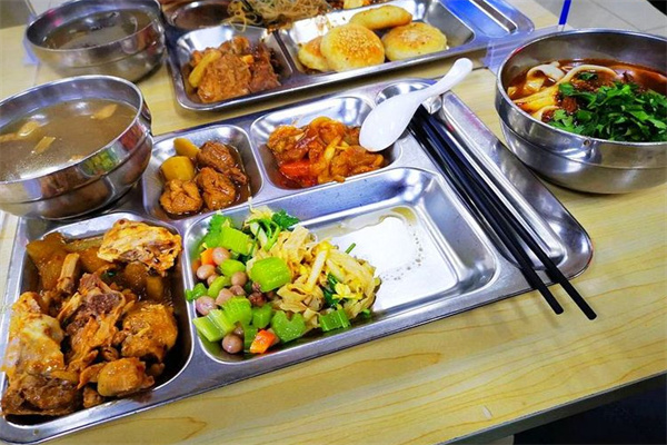 饭当家大食堂加盟